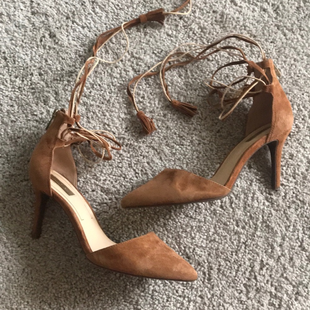 Jessica Simpson 8.5 brown suede $35